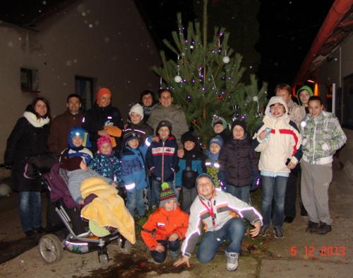 cteni v knihovne 12 2013